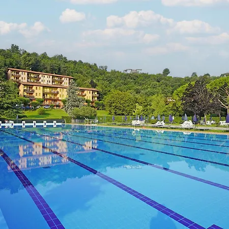 Residenza Ulivi By Wonderful Italy * Manerba del Garda